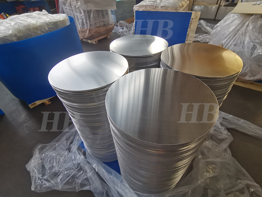 0.2-0.5mm ضخامت آلومينيوم دایره 3004 برای ظروف آشپزخانه و سفارشات به طور مستقیم به کارخانه قرار داده می شود.