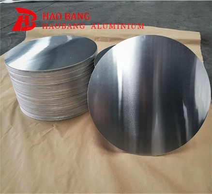 0.2-0.5mm ضخامت آلومينيوم دایره 3004 برای ظروف آشپزخانه و سفارشات به طور مستقیم به کارخانه قرار داده می شود.
