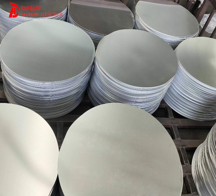 1100 آلیاژ آلومینیوم دایره برای ظروف آشپزی و نشانه های جاده ای ضخامت 80mm-1600mm