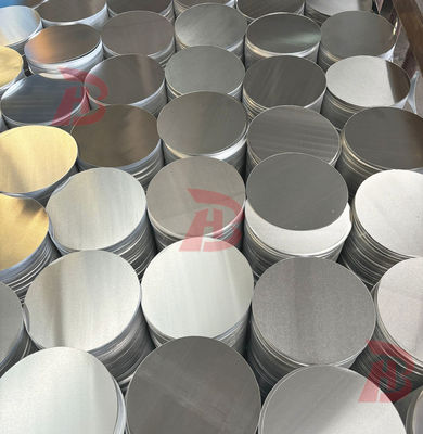 سطح صاف دیسک آلومینیوم سطح بالا 1050 1060 3003 آلیاژ، 0.3 ′′ 6mm ضخیم، اندازه سفارشی آلومینیوم خالی برای پوشش لامپ و گلدان