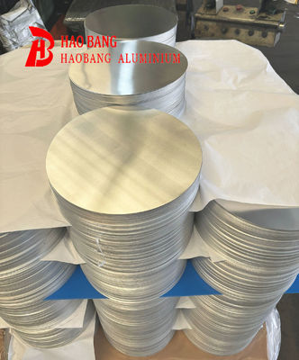 سطح صاف دیسک آلومینیوم سطح بالا 1050 1060 3003 آلیاژ، 0.3 ′′ 6mm ضخیم، اندازه سفارشی آلومینیوم خالی برای پوشش لامپ و گلدان