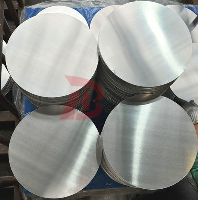 اندازه سفارشی دایره آلومینیوم 0.3-6mm ضخامت 100-1000mm قطر CC DC مواد 1050 1060 3003 آلیاژ مقاوم به ترک نقاشی عمیق برای ظروف آشپزی و لامپ پوشش چاپ