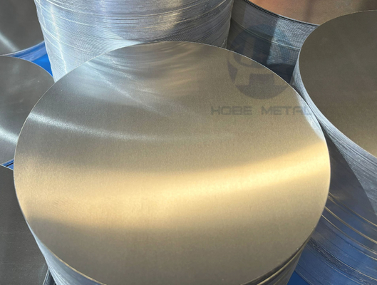 1 سری ورق دایره ای آلومینیوم رولینگ داغ ریختن رولینگ فرآیند آینه پردازش تولید کنندگان به طور مستقیم فروخته