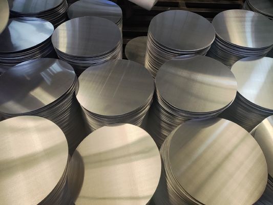 سطح صاف دیسک آلومینیوم سطح بالا 1050 1060 3003 آلیاژ، 0.3 ′′ 6mm ضخیم، اندازه سفارشی آلومینیوم خالی برای پوشش لامپ و گلدان